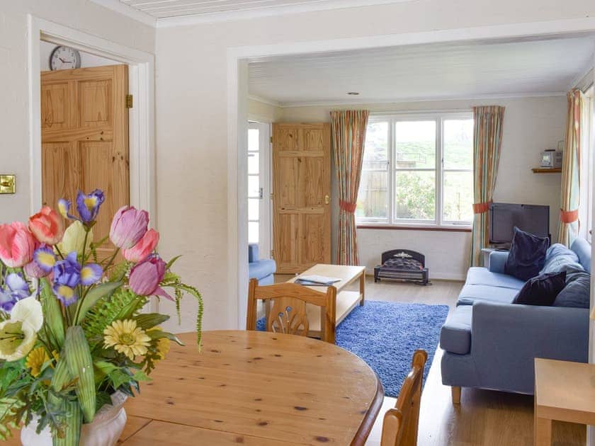 Spacious living and dining room | Meadows End - Meadowcroft Cottages - Meadowcroft Cottages, near Bowness-on-Windermere