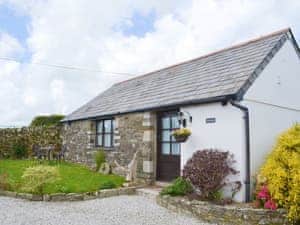 Lovely stone-built holiday home | The Lodge - Talehay Cottages, Pelynt, near Looe