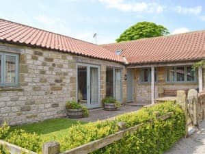 Charming and sympathetic barn conversion | Riccal Heads - Grange Farm Cottages, Spaunton, near Lastingham