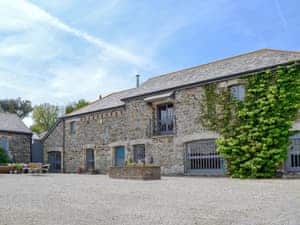 Stunning Grade II listed, detached barn conversion | Trescowthick Barn, St Newlyn, near Newquay