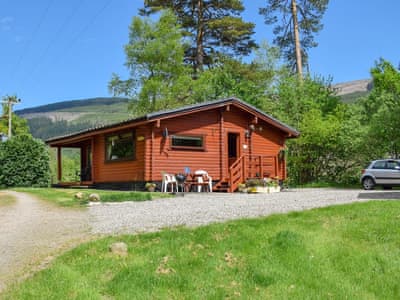 Pine Cottage In Strathyre Near Callander Stirlingshire Loch