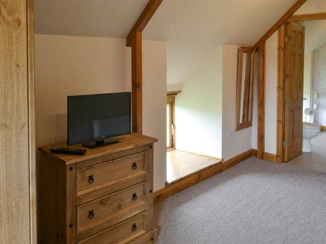 Double bedroom with en-suite | The Arches - Causey Park Farms Ltd, Longdyke, near Morpeth