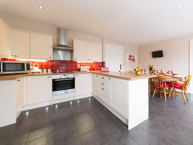 Kitchen/diner | Clarendon House, Shanklin