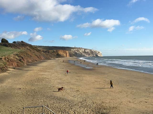 Surrounding area | Clarendon House, Shanklin