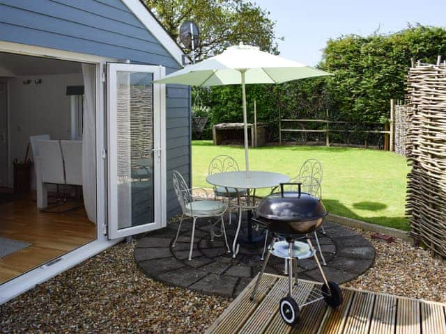 Sitting out area | Harrys Hut, Brighstone, near Freshwater