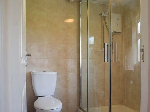 Shower room | Harrys Hut, Brighstone, near Freshwater