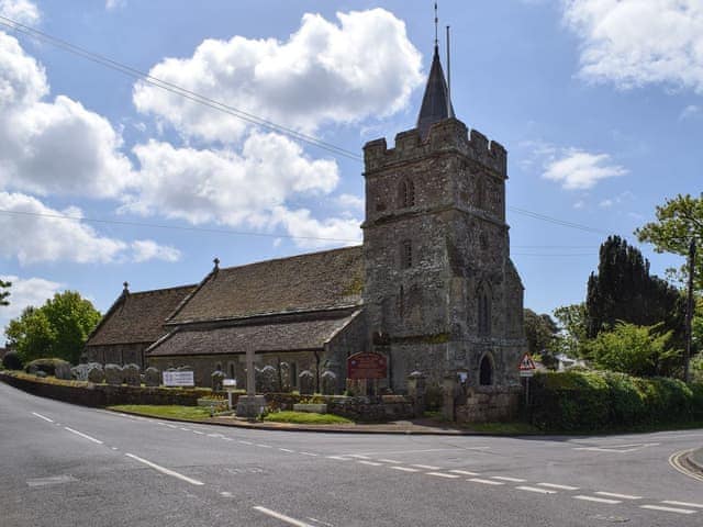 Village Church | Harrys Hut, Brighstone, near Freshwater