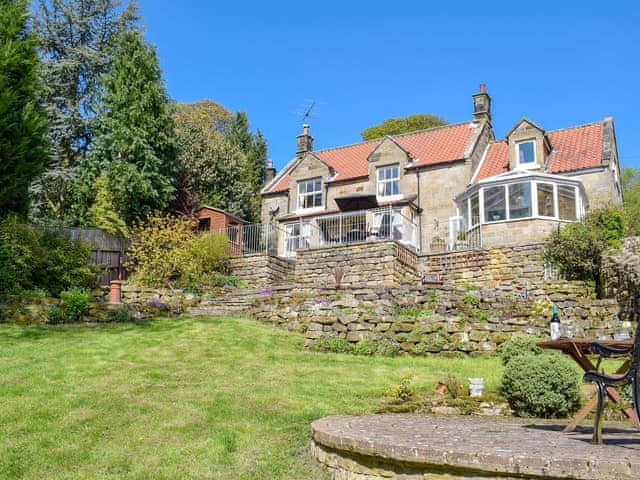 Stunning, large holiday home | Denham, Glaisdale