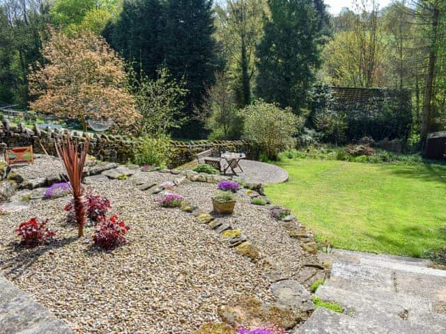 Attractive, completely enclosed garden | Denham, Glaisdale