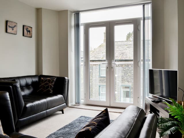 Open plan living space | Club Cottage, Bowness-on-Windermere