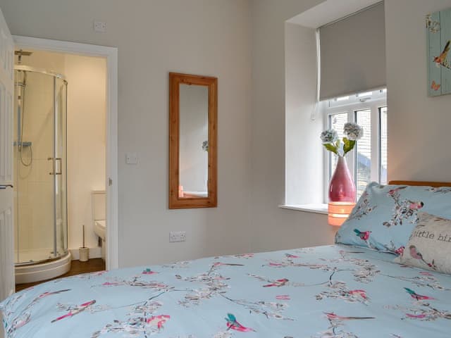Double bedroom | Club Cottage, Bowness-on-Windermere