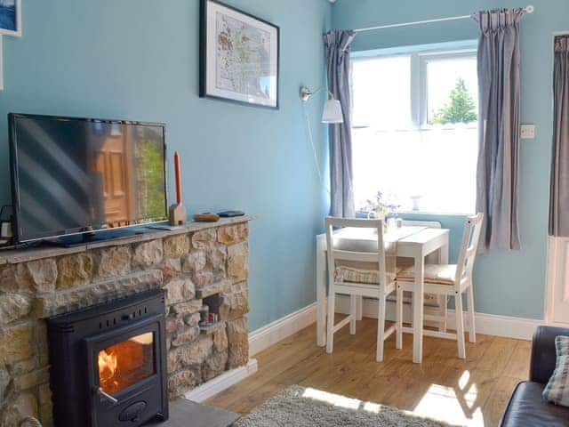 Delightful living area | Crown Courtyard Cottage, Grewelthorpe, near Masham