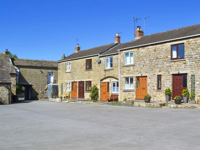 Exterior | Crown Courtyard Cottage, Grewelthorpe, near Masham