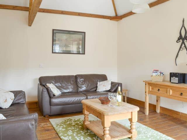 Welcoming living room | Broad Leaf - Struncheon Hill Farm, Brandesburton, near Bridlington