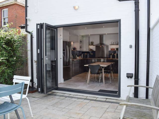 Kitchen / diner with bi-folding doors | Lapwing, Yarmouth