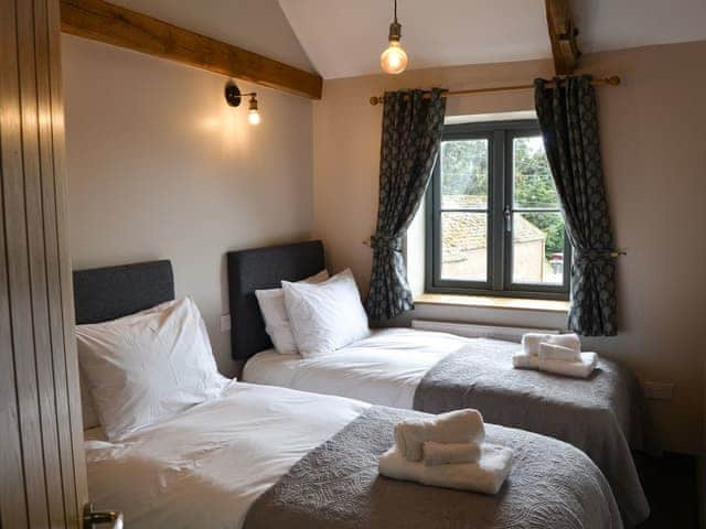 Twin bedroom | The Old Stables - Swafield Barns, Swafield, near North Walsham