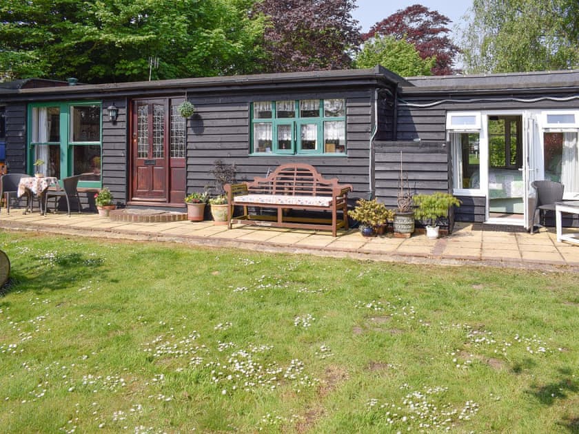 Old Mill Cottage - UK10005