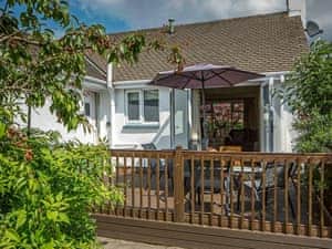 Relaxing decking  with garden furniture | Briargarth, Keswick