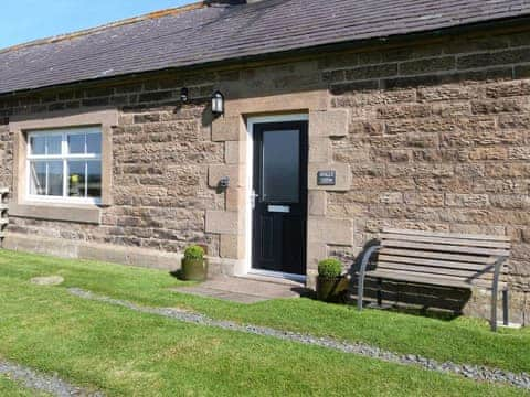 Attractive stone built holiday cottage | Folly View, Old Bewick, near Alnwick