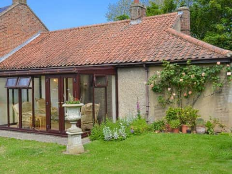 Delightful holiday home | Forge Cottage, Happisburgh