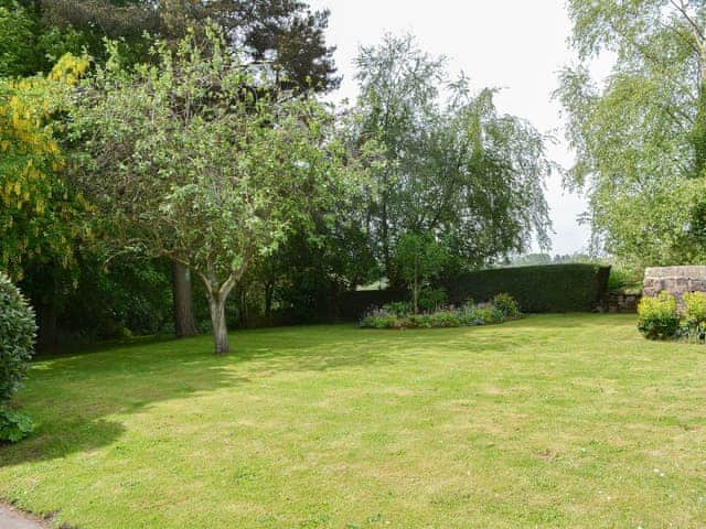 Large lawned garden | Fallodon Burnhouses, near Beadnell