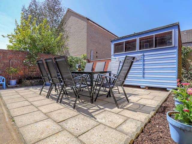 Delightful sitting out area | Amelia House, Sheringham