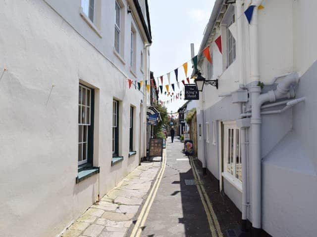 Surrounding area | Lapwing, Yarmouth