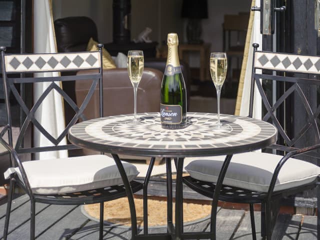 Additional outdoor furniture on the patio | Toad Hall Cottage, White Colne, near Colchester