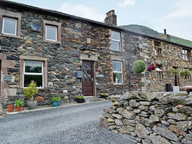 Beautiful terraced property | Brackendale - Doddick Farm Cottages, Threlkeld, near Keswick