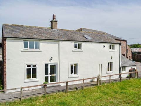 Traditional and thoughtfully converted famhouse | Farm Cottage - Springfield Farm Cottages, Bigrigg, near Egremont