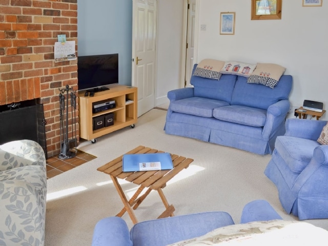 Living room | Riggers Cottage, Bosham