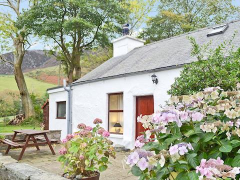 Exterior | Llwyn y Brig Isaf, Trefor, nr. Caernarfon