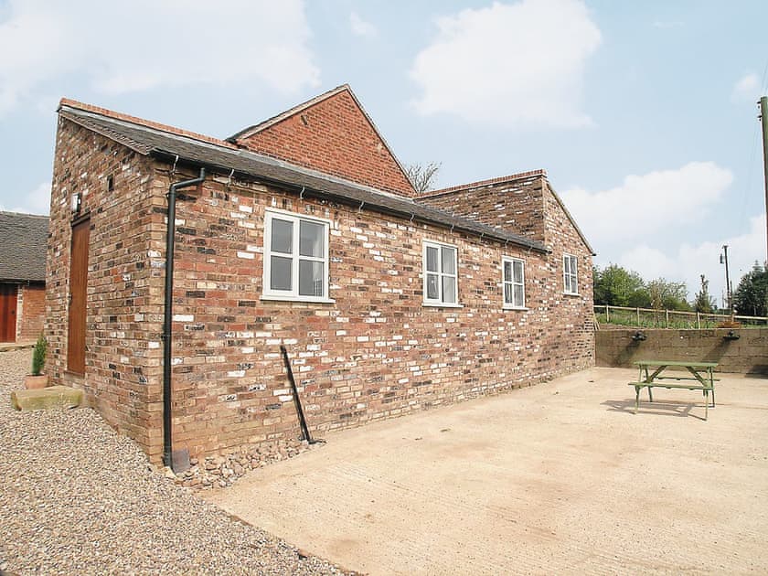 Old Wood Farm Barns The Stables In Hollington Staffordshire