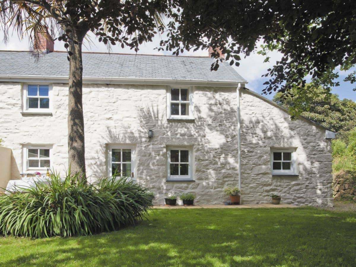 2 Woodford Cottages, Perranuthnoe, Cornwall