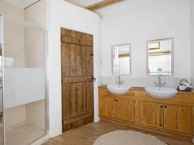 Bathroom | Limberview, Glaisdale