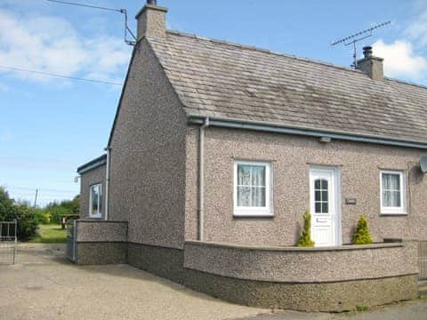 Attractive holiday home | Salfur, Rhiw, near Pwllheli