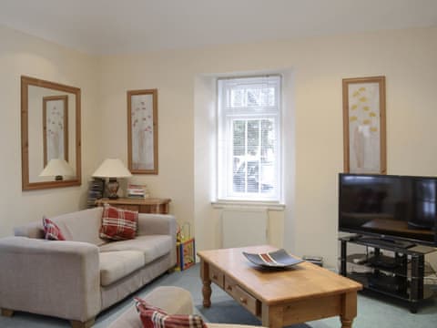 Stylish open plan living space | Rose Cottage - Benvie Farm Cottages, Invergowrie, near Dundee