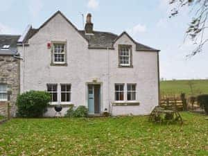 Exterior | Old Inzievar Cottage - Old Inzievar Cottages, Oakley, near Dunfermline