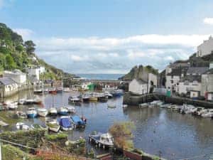 View From Double Bedroom Window | Iolanda, Polperro