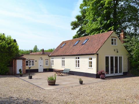 Delightful, Grade II listed, property | The Old Rectory Coach House, Yaxham, near Dereham