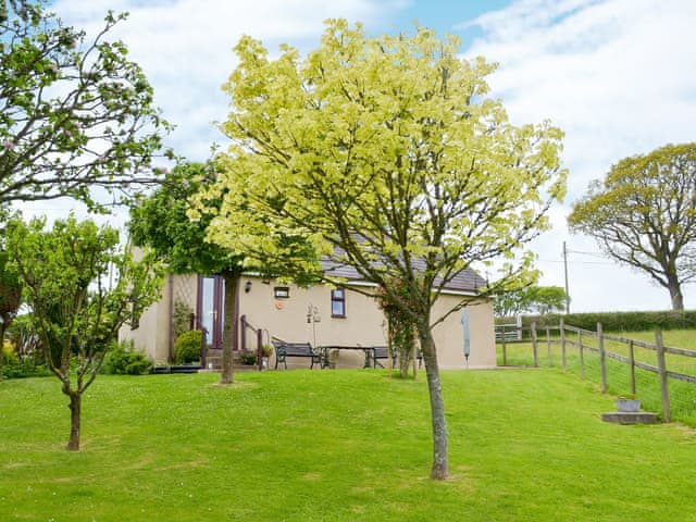 Delightful holiday property | Oakwood, Cheriton Bishop, near Dartmoor National Park