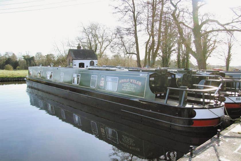 Tranquility Boat Hire