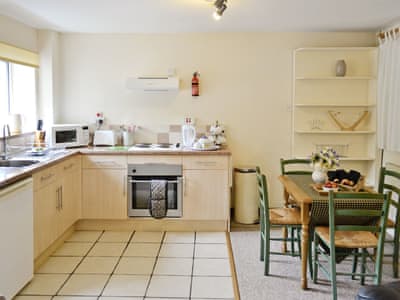 Click the small images below to Enlarged picture2
