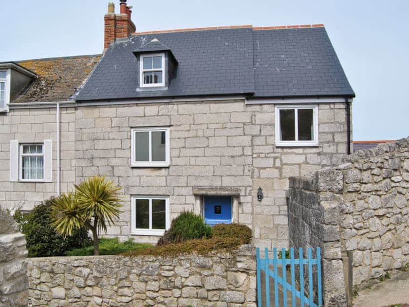 Pebbles Ref 23977 In Portland Dorset Cottages Com