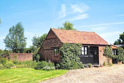Exterior | Wagtail Barn, Yaxham