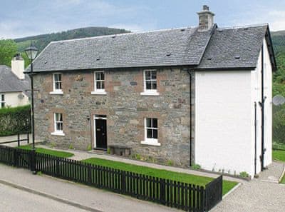 LOCKSIDE (Lower Flat)