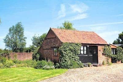 Exterior | Wagtail Barn, Yaxham