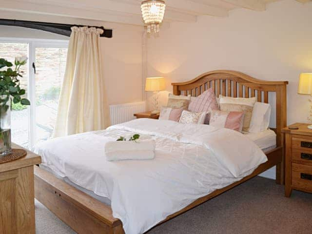 Double bedroom | Meadow Mews, Chillington, nr. Kingsbridge