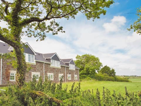 Moorhead Farm - Barn Apartments | Moorhead Farm - Bullfinch, Woolsery, nr. Clovelly