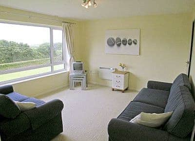 Brightlands Apartment, Bude